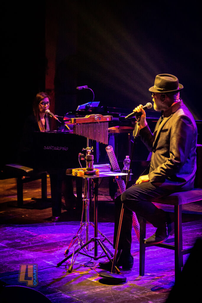 8BDB4F37 1059 422B 86C6 11591E453ECF