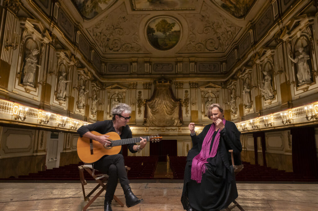 Nero a meta ph Anna Camerlingo DSC8625