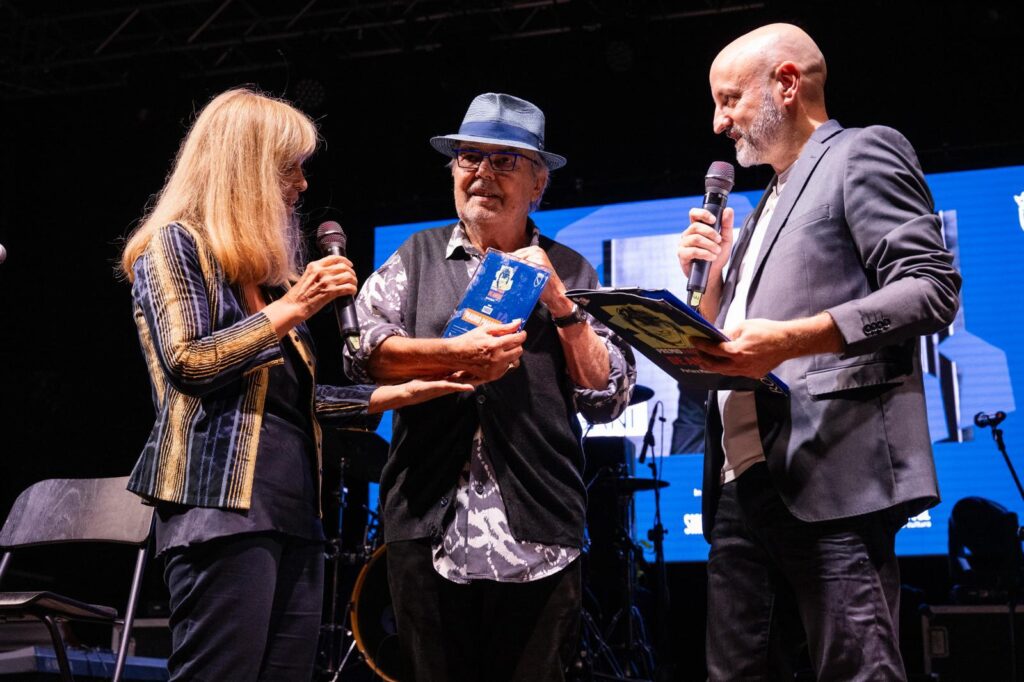 Dori Ghezzi Mauro Pagani e Paolo Talanca ph. Roberto Panucci