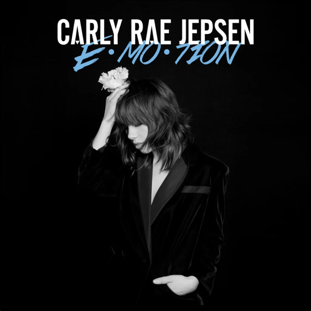 Carly Rae Jepsen celebra un decennio di "Emotion" con una deluxe edition arricchita da sei nuove tracce 1 Carley Rae Jepsen EMOTION Release IG Resize 1024x1024 1