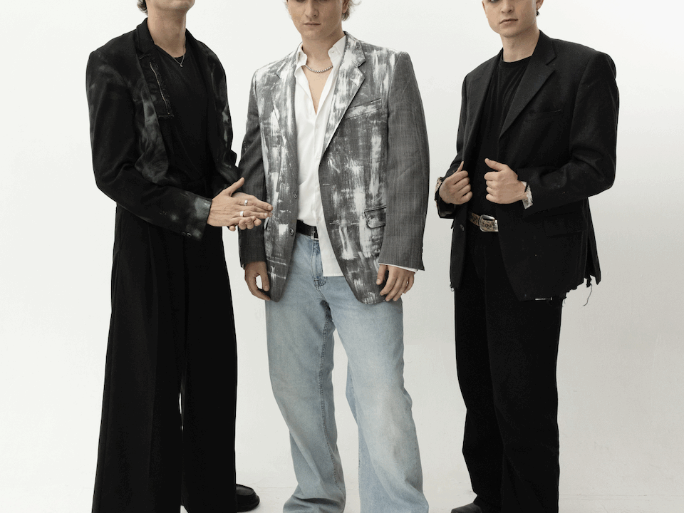 Cosmonauti Borghesi pubblicano “Polipropilene”: la plastica delle emozioni come linguaggio del presente