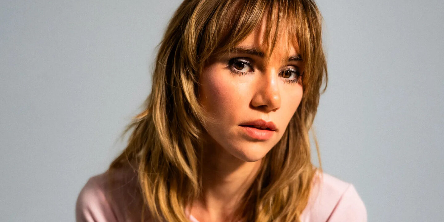 Suki Waterhouse