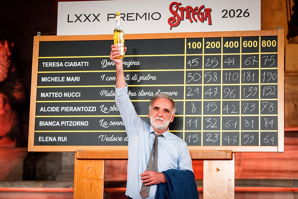 Premio Strega 2026 Michele Mari vince con "I Convitati di Pietra"