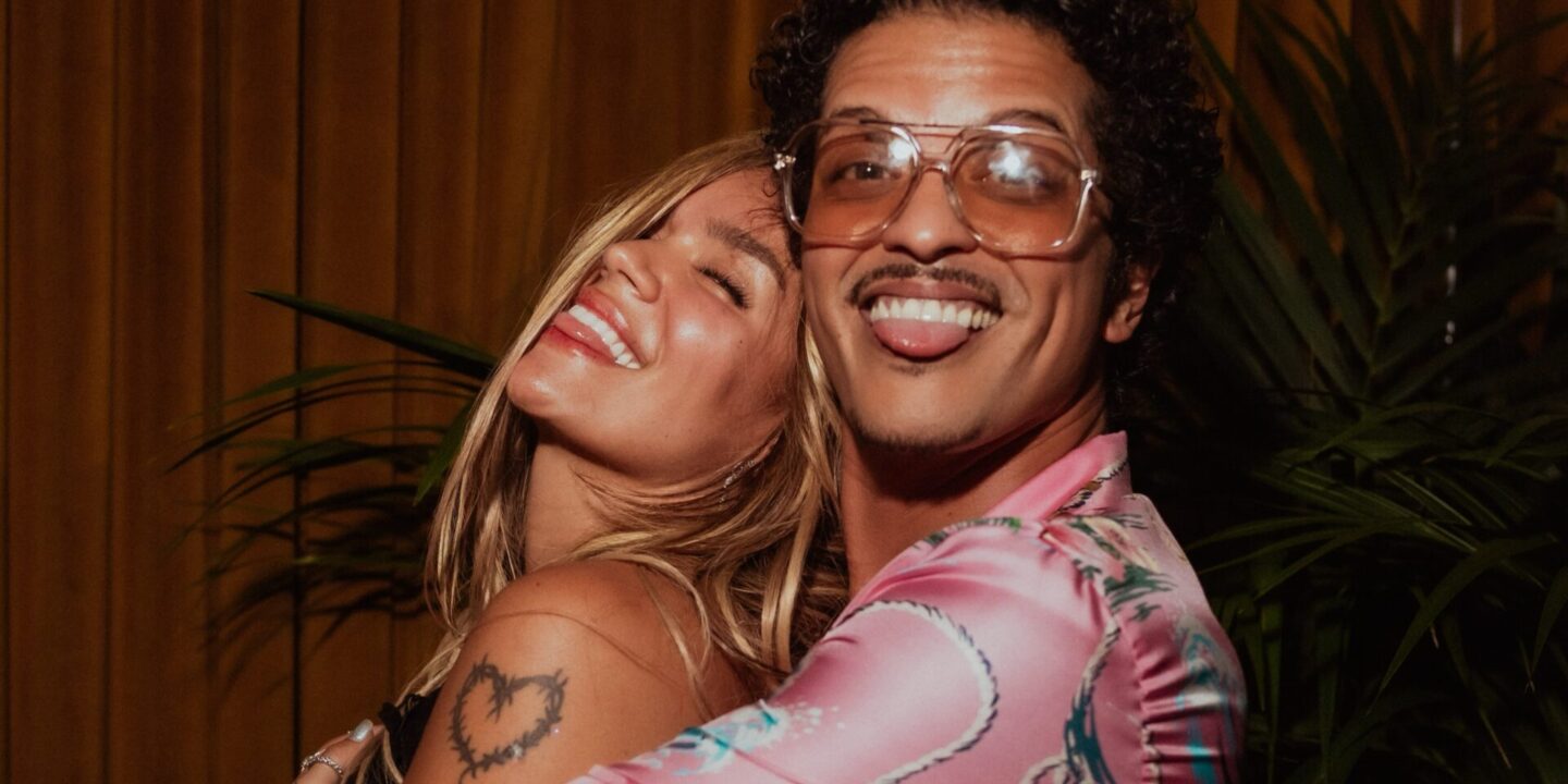 Karol G, Bruno Mars